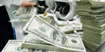 عالمی قرض میں ریکارڈ اضافہ، مجموعی حجم 346 کھرب ڈالر تک پہنچ گیا 40 عالمی قرض میں ریکارڈ اضافہ، مجموعی حجم 346 کھرب ڈالر تک پہنچ گیا