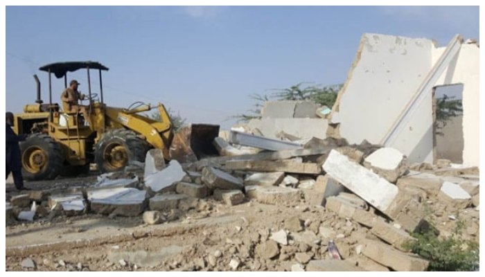 اسلام آباد: مسلم کالونی میں ضلعی انتظامیہ کا بڑا آپریشن، سرکاری زمین واگزار