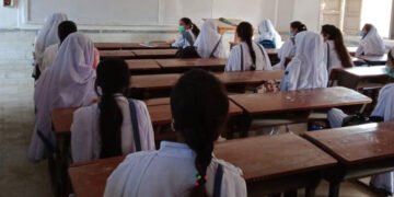 میٹرک آرٹس کے بعد پری میڈیکل و پری انجینئرنگ میں داخلہ ممکن