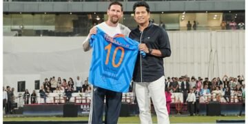 “آج 10/10 دن تھا” – سچن ٹنڈولکر کی میسی کے ساتھ تصویر وائرل 10 “آج 10/10 دن تھا” – سچن ٹنڈولکر کی میسی کے ساتھ تصویر وائرل