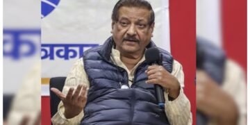 فضائی لڑائی میں شکست؟ سابق وزیر اعلیٰ کا آپریشن سندور پر سنسنی خیز بیان 13 فضائی لڑائی میں شکست؟ سابق وزیر اعلیٰ کا آپریشن سندور پر سنسنی خیز بیان