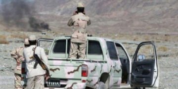 درجنوں افغان شہری غیر قانونی طور پر ایرانی سرحد عبور کرنے کی کوشش میں ہلاک، متعدد لاپتہ 33 درجنوں افغان شہری غیر قانونی طور پر ایرانی سرحد عبور کرنے کی کوشش میں ہلاک، متعدد لاپتہ