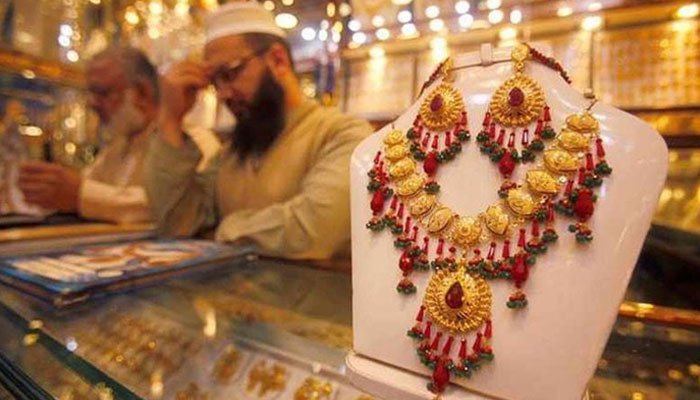 سونے کی قیمت میں ریکارڈ اضافہ، 10 گرام سونا پہلی بار 4 لاکھ روپے تک پہنچ گیا