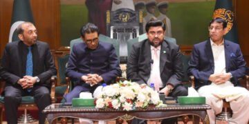 پی ٹی آئی کے ساتھ ایم کیو ایم جیسا رویہ اختیار کیا جائے، گورنر سندھ 9 پی ٹی آئی کے ساتھ ایم کیو ایم جیسا رویہ اختیار کیا جائے، گورنر سندھ