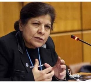 پاکستان کی پہلی خاتون اسٹیٹ بینک گورنر ڈاکٹر شمشاد اختر انتقال کر گئیں