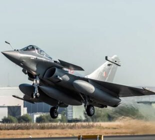 پاکستانی سرحد کے قریب بھارت کی فضائی سرگرمیوں کا اعلان