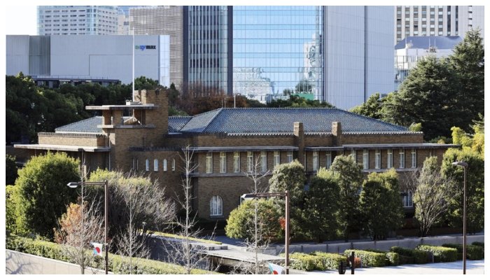 جاپان کی وزیراعظم کا مبینہ طور پر آسيب زدہ سرکاری رہائش گاہ میں قیام