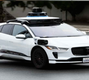 این ای ڈی یونیورسٹی نے پاکستان کی پہلی ڈرائیور لیس گاڑی کا کامیاب تجربہ کر لیا