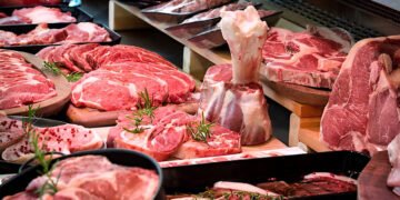 لاہور: چکن کی قیمت میں کمی، مٹن اور بیف اب بھی سرکاری نرخوں پر دستیاب نہیں 22 لاہور: چکن کی قیمت میں کمی، مٹن اور بیف اب بھی سرکاری نرخوں پر دستیاب نہیں