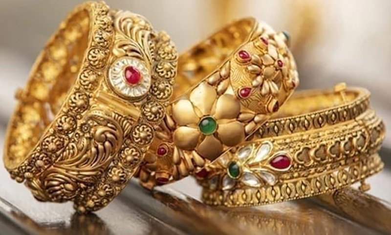 سونے اور چاندی دونوں کی قیمتوں میں نمایاں کمی