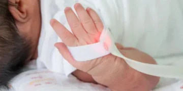 پاکستان میں بچوں میں پیدائشی دل کے امراض کا بڑھتا ہوا بحران