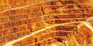 گمنام چٹان نے کھولا سونے کا دروازہ ، نئی دریافت نے سب کو چونکا دیا! 34 گمنام چٹان نے کھولا سونے کا دروازہ ، نئی دریافت نے سب کو چونکا دیا!