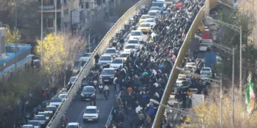 ایران میں مہنگائی کے خلاف مظاہرے ملک بھر میں پھیل گئے