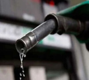 حکومت نے قانونی پیٹرول پمپس کی شناخت کے لیے موبائل ایپ "راہگزر" متعارف کروا دی