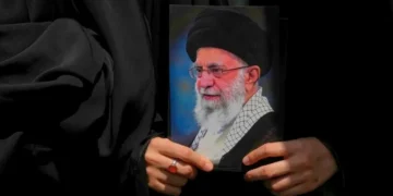 ایرانی سپریم لیڈر کے مبینہ فرار منصوبے کی خبروں پر تہران کا سخت ردعمل