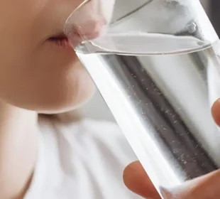 چینی سائنسدانوں نے نینو اور مائیکرو پلاسٹک سے پانی کو صاف کرنے کا سادہ طریقہ دریافت کر لیا