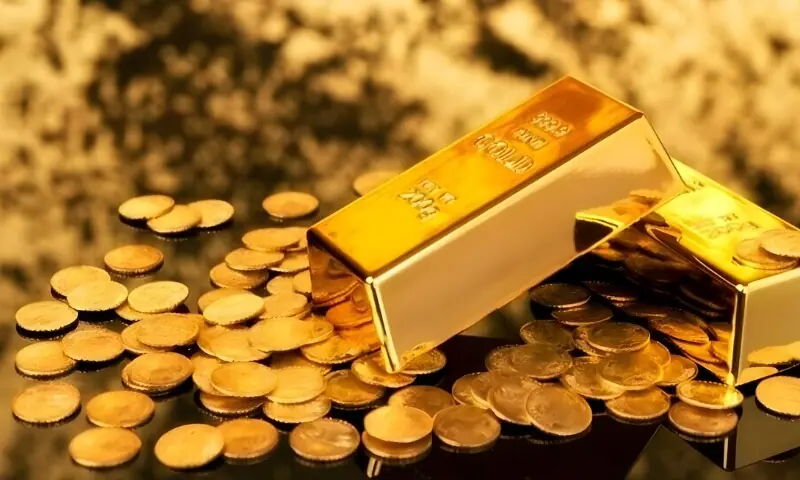 سونا مزید مہنگا، فی تولہ قیمت 4 لاکھ 67 ہزار روپے سے تجاوز 1 سونا مزید مہنگا، فی تولہ قیمت 4 لاکھ 67 ہزار روپے سے تجاوز