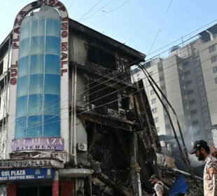 گل پلازہ واقعے کا مقدمہ حکومت کی مدعیت میں درج