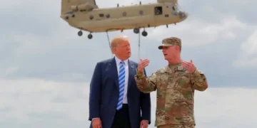 ایران خطرناک موڑ پر: ٹرمپ کا حملے کا اشارہ، امریکی فوج نے مہلت مانگ لی 2 ایران خطرناک موڑ پر: ٹرمپ کا حملے کا اشارہ، امریکی فوج نے مہلت مانگ لی