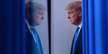 ٹرمپ نے خود کو ’وینزویلا کا عبوری صدر‘ قرار دے دیا 25 ٹرمپ نے خود کو ’وینزویلا کا عبوری صدر‘ قرار دے دیا