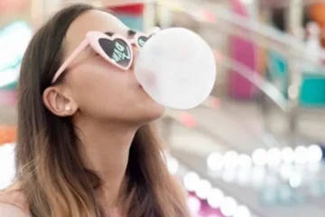 چیونگم: منہ کی ورزش یا دماغی طاقت کا راز؟