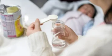 عالمی سطح پر بچوں کے خشک دودھ کی صنعت غذائی تحفظ کے غیر معمولی بحران سے دوچار