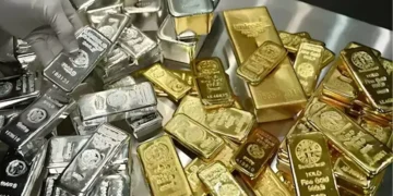 عالمی بے یقینی کے باعث سونا ریکارڈ سطح پر، چاندی اور پلاٹینم میں بھی تیزی