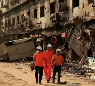 گل پلازہ سانحہ: سرچ آپریشن بند، 73 افراد جاں بحق 9 گل پلازہ سانحہ: سرچ آپریشن بند، 73 افراد جاں بحق