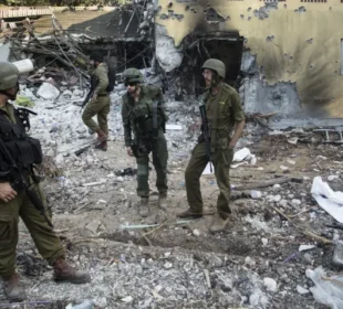 غزہ سے اسرائیلی مغویوں کی واپسی مکمل، آخری لاش اہل خانہ کے حوالے 7 غزہ سے اسرائیلی مغویوں کی واپسی مکمل، آخری لاش اہل خانہ کے حوالے