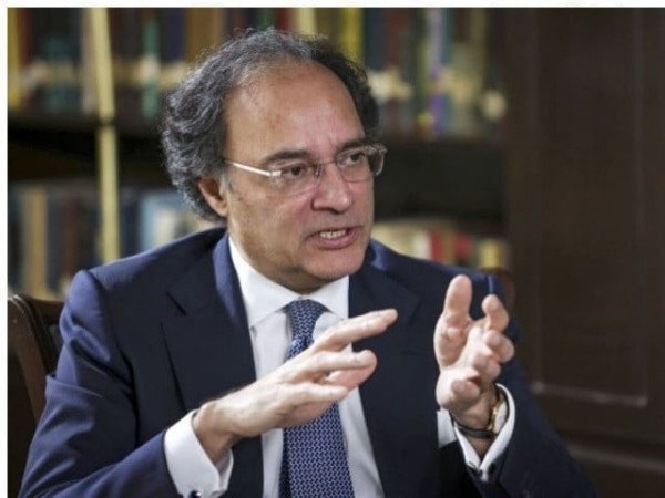 قرضوں پر سود سب سے بڑا خرچ، معیشت میں اصلاحات جاری