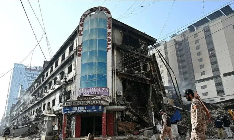 28140446گل پلازہ آتشزدگی: تحقیقاتی رپورٹ مکمل، آگ لگنے کی وجہ سامنے آ گئی9f1f819