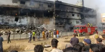 سانحہ گل پلازہ: تحقیقاتی رپورٹ میں چونکا دینے والے تضادات، اصل حقائق کہاں غائب؟