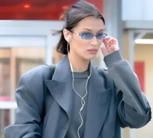 وائرڈ ہیڈفونز کی واپسی: سادگی اور قابل اعتماد ٹیکنالوجی کا نیا رجحان