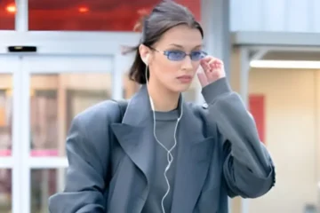 وائرڈ ہیڈفونز کی واپسی: سادگی اور قابل اعتماد ٹیکنالوجی کا نیا رجحان