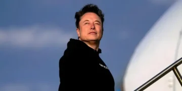 ایلون مسک کا نیا وژن: خلا میں اے آئی ڈیٹا سینٹرز، زمین سے سستا اور مؤثر حل؟ 31 ایلون مسک کا نیا وژن: خلا میں اے آئی ڈیٹا سینٹرز، زمین سے سستا اور مؤثر حل؟