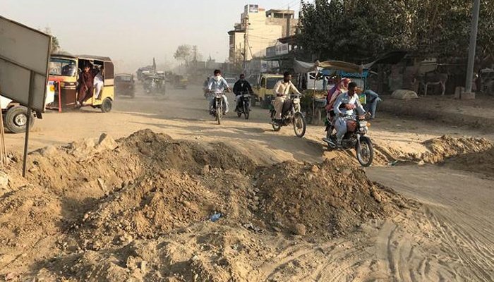 کراچی میں سڑکوں اور فٹ پاتھ کی کھدائی پر دو ماہ کی پابندی