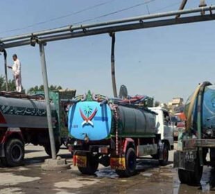 کراچی میں ٹینکر اور ہائیڈرنٹ سسٹم ختم کرنے کا فیصلہ