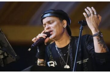 اسرار کے پردے کھل گئے: زوبین گارگ کے آخری لمحات کی تفصیلات منظرعام پر 4 اسرار کے پردے کھل گئے: زوبین گارگ کے آخری لمحات کی تفصیلات منظرعام پر