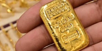 سونے کے شوقین خبردار! عالمی اور ملکی قیمتیں گر گئیں 16 سونے کے شوقین خبردار! عالمی اور ملکی قیمتیں گر گئیں