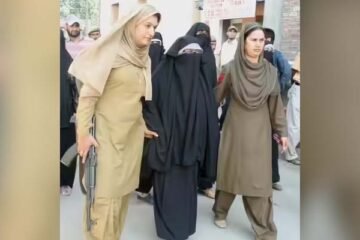 بھارتی عدالت نے آسیہ اندرابی کو سیاسی مقدمے میں مجرم قرار دے دیا 3 بھارتی عدالت نے آسیہ اندرابی کو سیاسی مقدمے میں مجرم قرار دے دیا
