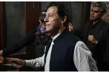 عمران خان کا جیل میں مکمل میڈیکل چیک اپ، ڈاکٹروں کی ٹیم کی آمد