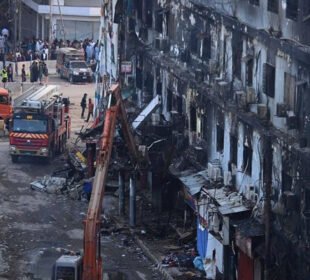 سانحہ گل پلازہ: تحقیقات میں توسیع، لاشوں اور عمارت کے سیمپلز کا کیمیائی معائنہ ہوگا