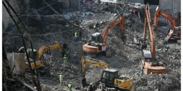 گل پلازہ سانحہ: ریسکیو آپریشن کے دوران مزید انسانی باقیات برآمد