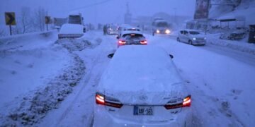 مری میں شدید برف باری کی پیشگوئی، ڈی پی او نے سفر سے اجتناب کی ہدایت جاری کر دی