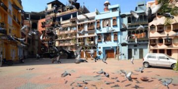 لاہور میں 346 عمارتیں خستہ حال، 92 خالی کروا دی گئیں 7 لاہور میں 346 عمارتیں خستہ حال، 92 خالی کروا دی گئیں