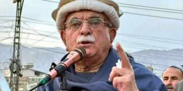 بانی پی ٹی آئی کی بیماری یا سیاسی چال؟ محمود اچکزئی کا چونکا دینے والا بیان 33 بانی پی ٹی آئی کی بیماری یا سیاسی چال؟ محمود اچکزئی کا چونکا دینے والا بیان