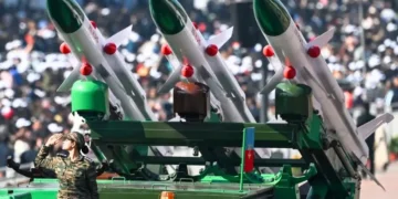 بھارت نے دفاعی بجٹ میں نمایاں اضافہ کر دیا 8 بھارت نے دفاعی بجٹ میں نمایاں اضافہ کر دیا