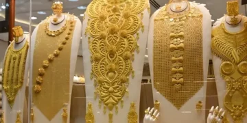 سونا پانچ لاکھ سے نیچے! قیمتوں میں مسلسل تیسری کمی