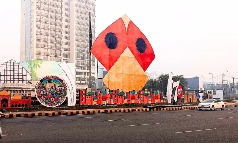 بسنت کی تیاری: لاہور میں 34 کروڑ پتنگیں اور ڈوریں فروخت