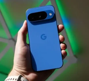 گوگل نے بجٹ فرینڈلی فون ’پکسل 10 اے‘ متعارف کروا دیا
